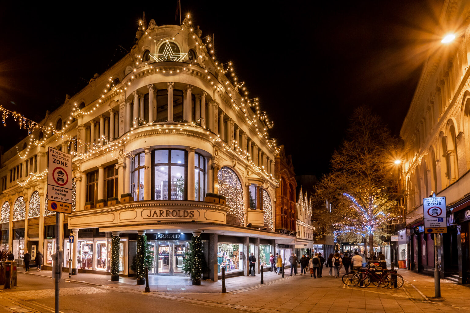 10 Places to Shop at Christmas in Norwich - Visit Norwich